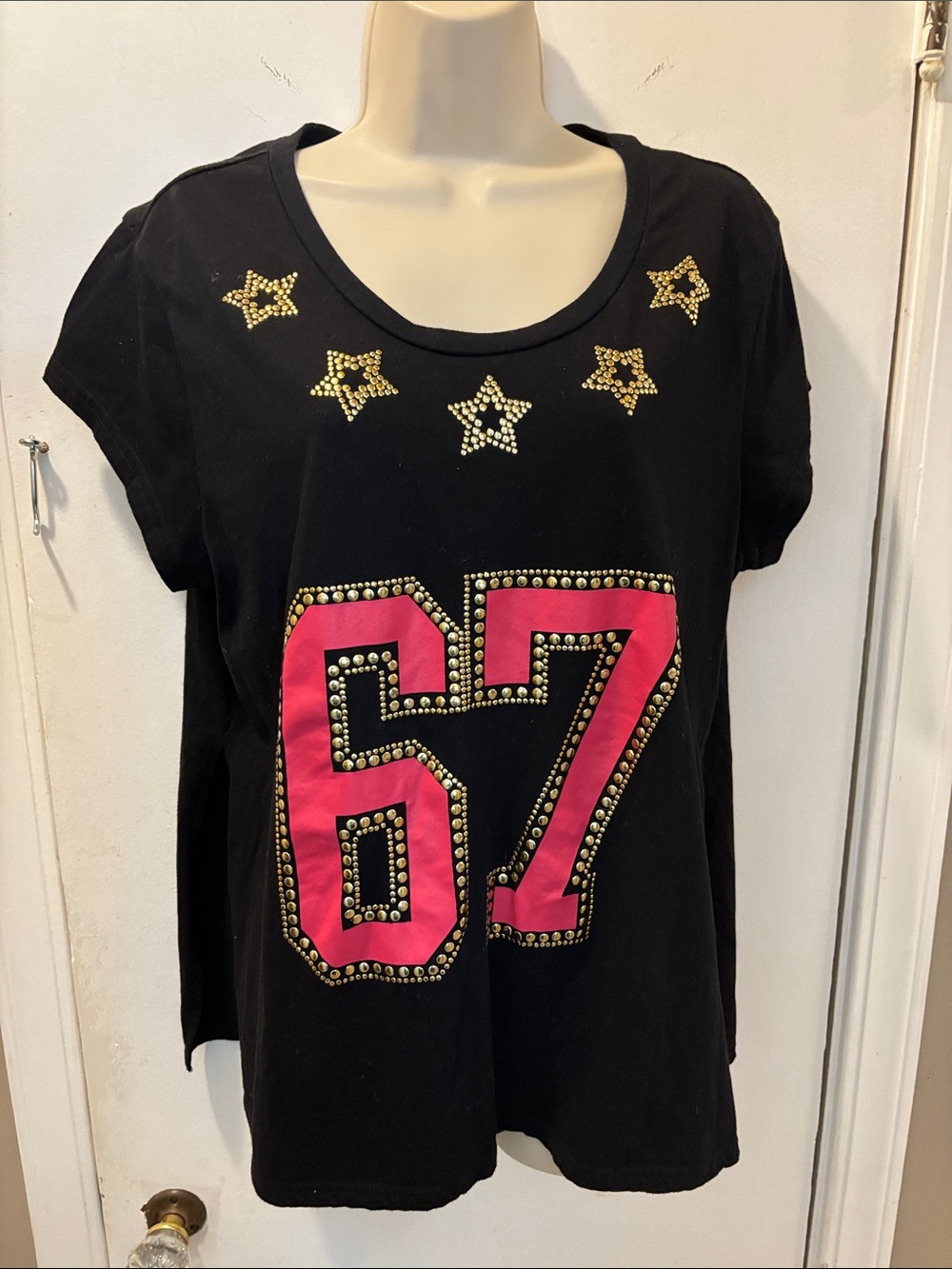 Vintage COOGI 1X Black Studded '67' Tee with Gold Stars 26-149